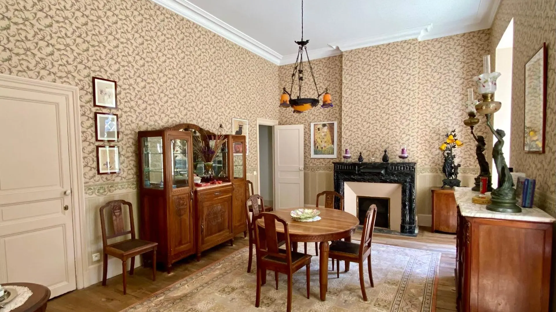 Maison De Maitre - Bed & Breakfast Dans Une Foret Royale Avec Piscine Et Spa Sainte-Croix-Volvestre フランス